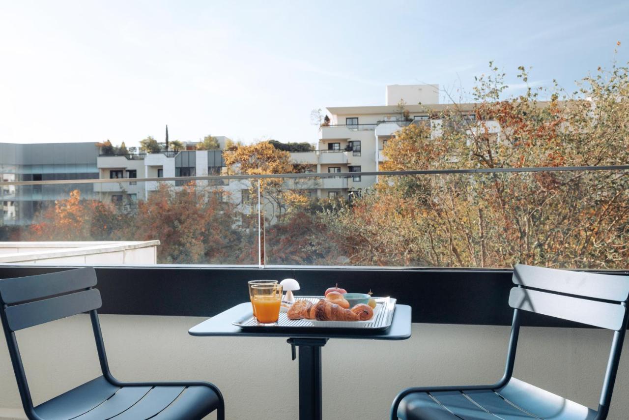 โนโวเทล ปารีส ซูเรเนอ ลงชอง Hotel ซูเรน ภายนอก รูปภาพ